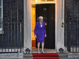 Supporting image for story: Theresa May faces PMQs after Cabinet members hold talks in Brussels