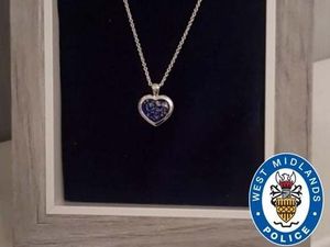 Supporting image for story: Search for necklace containing mother's ashes stolen in Boxing Day break-in