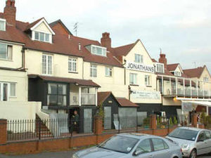 Supporting image for story: Jobs boost as landmark restaurant to reopen