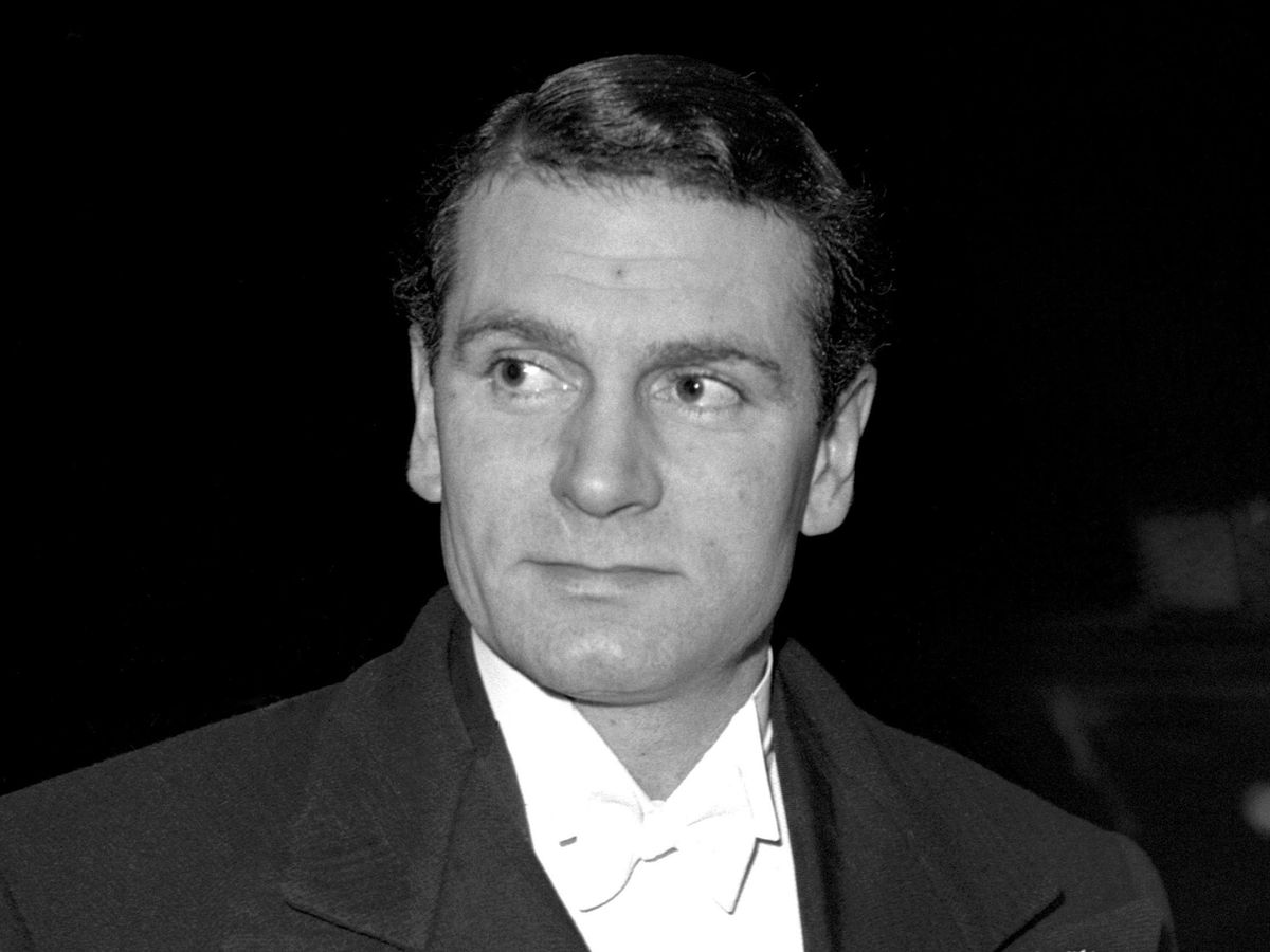 Documents reveal how BBC sought Laurence Olivier for debut TV appearance