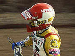 Supporting image for story: Cradley hero pleads for club's return