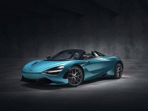 Supporting image for story: McLaren 720S Spider revealed