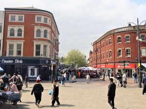 Supporting image for story: Four-year ban from Walsall town centre for regular street drinker