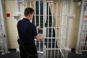 Supporting image for story