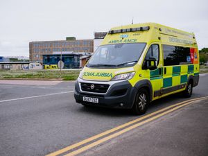 Supporting image for story: Two hurt in separate accidents 