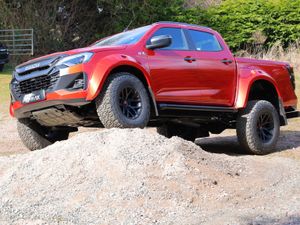 Supporting image for story: AT35 takes Isuzu pick-up to the limit