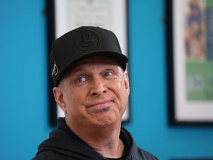 Supporting image for story: Judge refuses to dismiss rape lawsuit against Garth Brooks