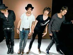 Supporting image for story: The Kooks head to Birmingham O2 Academy