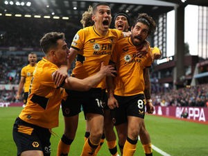 Supporting image for story: Bruno Lage: Wolves will offer Ruben Neves a new deal