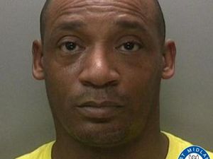 Supporting image for story: Photo issued of man police want to speak to in connection with alleged assault