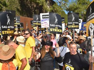 Supporting image for story: US actors union ready to return to negotiating table ‘at a moment’s notice’