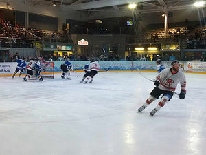 Supporting image for story: Last-gasp win for Telford Tigers as they beat Milton Keynes Lightning 2-1