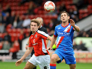 Supporting image for story: Points not goals matter to Tom Bradshaw