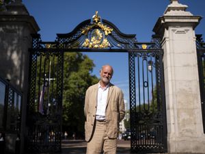 Supporting image for story: Sculptor aims to capture ‘grace and dignity’ of late Queen for national memorial