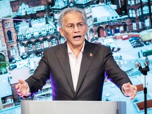 Supporting image for story: BBC chairman expected to apologise for Trump speech edit after Davie resignation