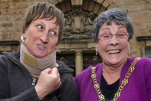 Supporting image for story: Doreen Tipton reunited with former neighbour - Walsall's mayor - in visit to community event (with video)