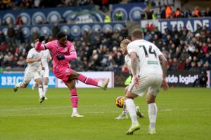 EDITORIAL USE ONLY. No use with unauthorized audio, video, data, fixture lists, club/league logos or 'live' services. Online in-match use limited to 120 images, no video emulation. No use in betting, games or single club/league/player publications