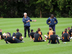 Supporting image for story: McCarthy vow to stop battle with the drop