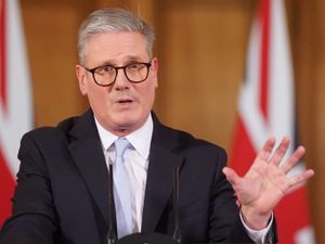 Supporting image for story: Starmer defends Chagos agreement as ‘good deal’