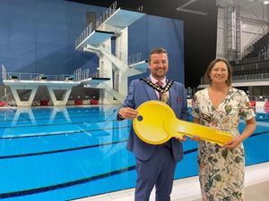 Supporting image for story: Keys officially handed over for new Sandwell Aquatics Centre