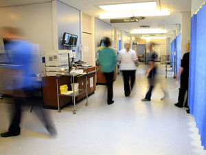 Supporting image for story: Year-long treatment waits hit record highs as pandemic hits health services