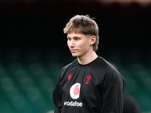 Supporting image for story: Ellis Mee to make Wales debut in Six Nations clash against Ireland