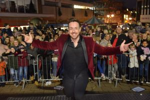 Halesowen Christmas lights switch-on