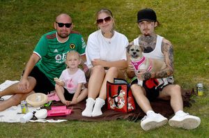 Visitors to Sandwell Valley Park enjoy the sunny weather. The Price family enjoy the weather.