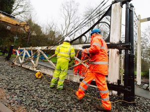 Supporting image for story:  Work on Jackfield Gates to close busy road