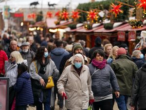 Supporting image for story: Plan B will enable people to enjoy Christmas with loved ones – Raab