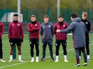 Supporting image for story: Aston Villa forward believes Unai Emery should be compared to the very best