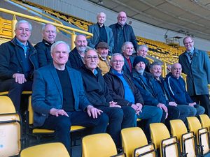 Supporting image for story: When Christmas Eve fixtures were a regular occurrence for Wolves