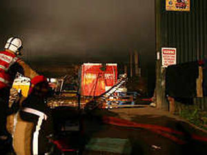 Supporting image for story: Explosion fear as 40 fight blaze