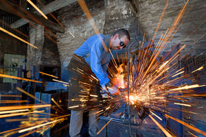 Chainmaker Matt Adams feels the heat at the Black Country Living Museum