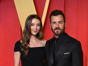 Supporting image for story: US star Justin Theroux is engaged to actress Nicole Brydon Bloom