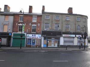 Supporting image for story: High street losing more shops, study reveals