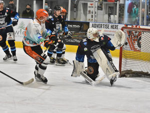 Supporting image for story: Telfod Tigers back up to second
