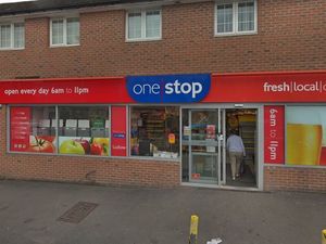 Supporting image for story: Shop assistant taken to hospital after robbers target convenience shop