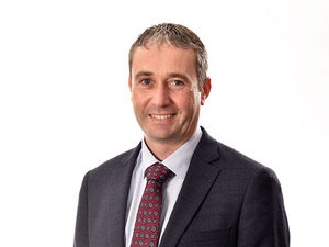 Mark Bramall, Dyke Yaxley