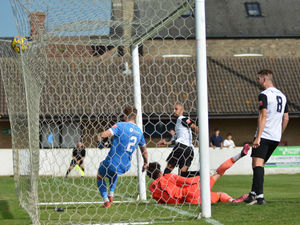 Supporting image for story: Lowestoft Town 1-2 AFC Telford United - Report 