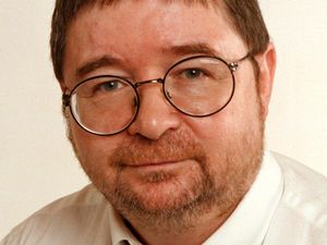 Supporting image for story: Government pressed for independent inquiry into murder of journalist