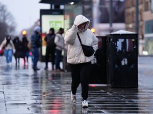 Supporting image for story: Storm Floris: Scots urged to stay indoors to avoid 85mph winds