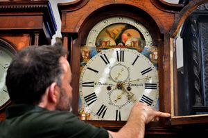 NORTH COPYRIGHT SHROPSHIRE STAR STEVE LEATH 09/02/2023..Feature in Market Drayton at W J Morris Clocks. Pics with Wayne and Mel Morris..