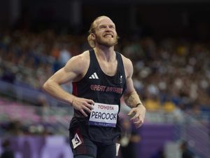 Supporting image for story: Jonnie Peacock urges Lord Coe to include Para athletics in Diamond League meets