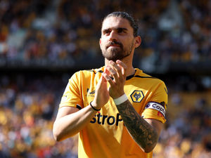 Supporting image for story: Hwang Hee-Chan: Stay at Wolves Ruben Neves