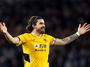 Supporting image for story: Wolves haven’t received an offer for Ruben Neves – Bruno Lage