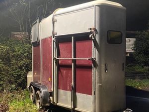 Supporting image for story: Horse trailer stolen from Sedgley golf club