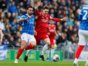 Supporting image for story: Tom Bayliss heading to Shrewsbury rivals