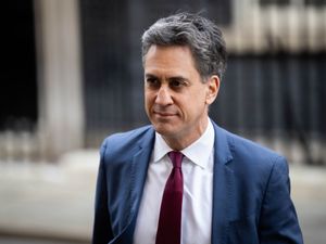 Supporting image for story: Reform will ‘betray’ young people by waging war on clean energy, Miliband to say