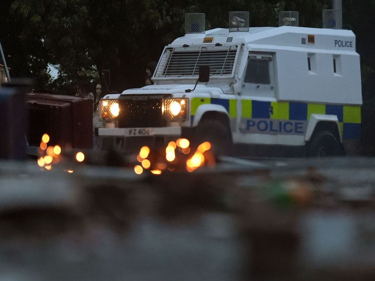 Police come under attack for fourth night in Northern Ireland
